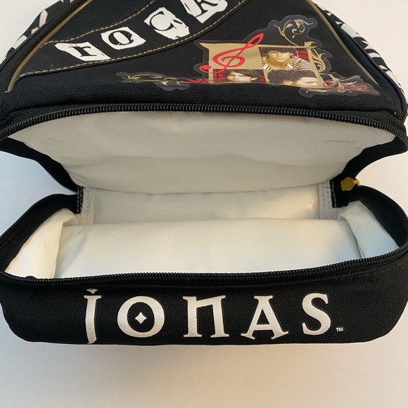 NWOT Jonas Brothers lunch box - Picture 8 of 10